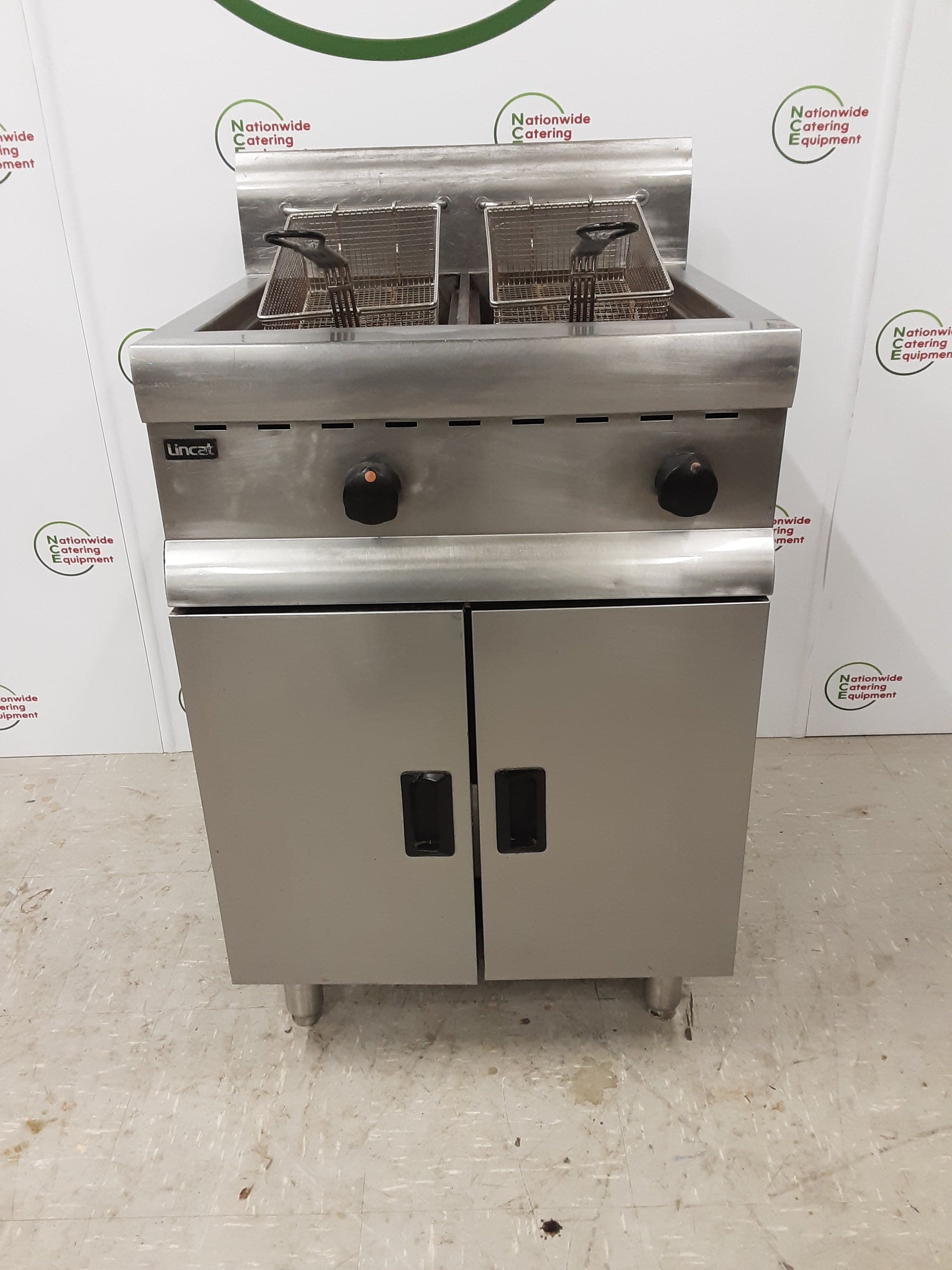 Lincat Silverlink LPG Twin Tank Fryer, Model- J10 (NCE4394)