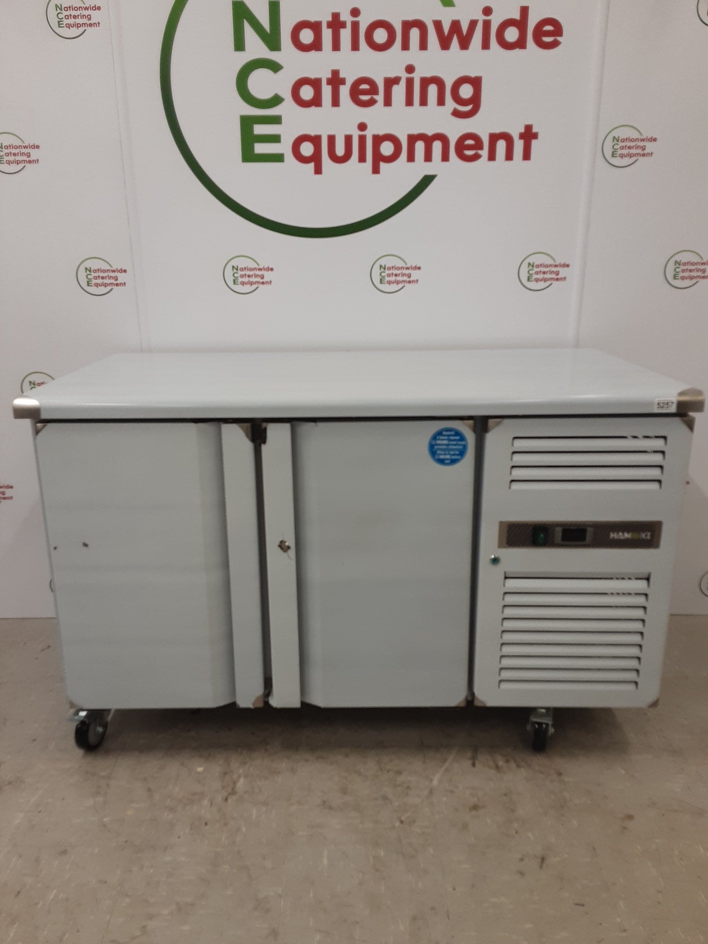 Hamoki Two Door Flat Counter Freezer, 135cm, Model-GN2100BT (NCE5257) — image 2
