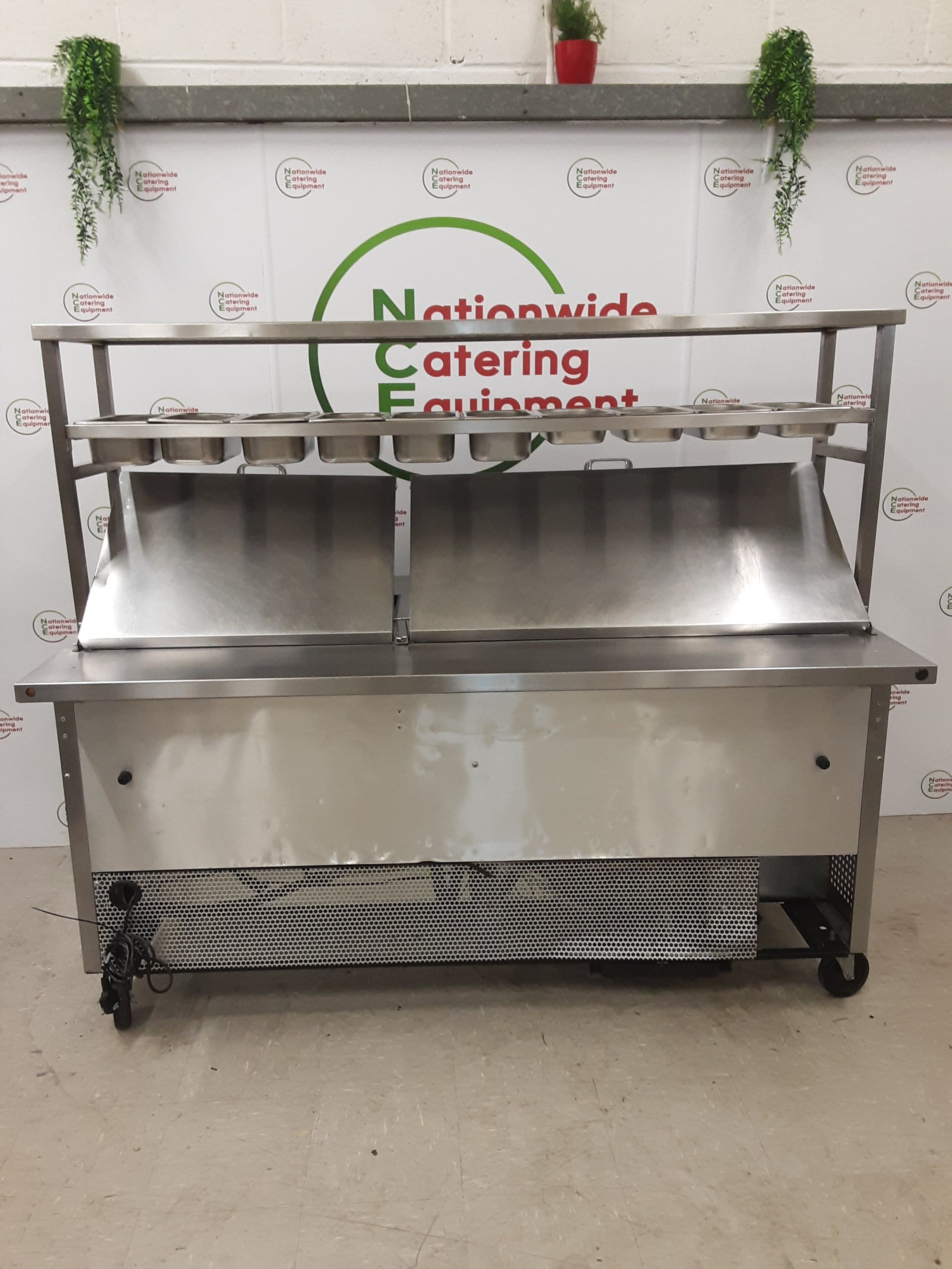 True Three Door Counter Fridge With Toppings Openings, Shelving, Extra Deep (NCE5427) — image 10