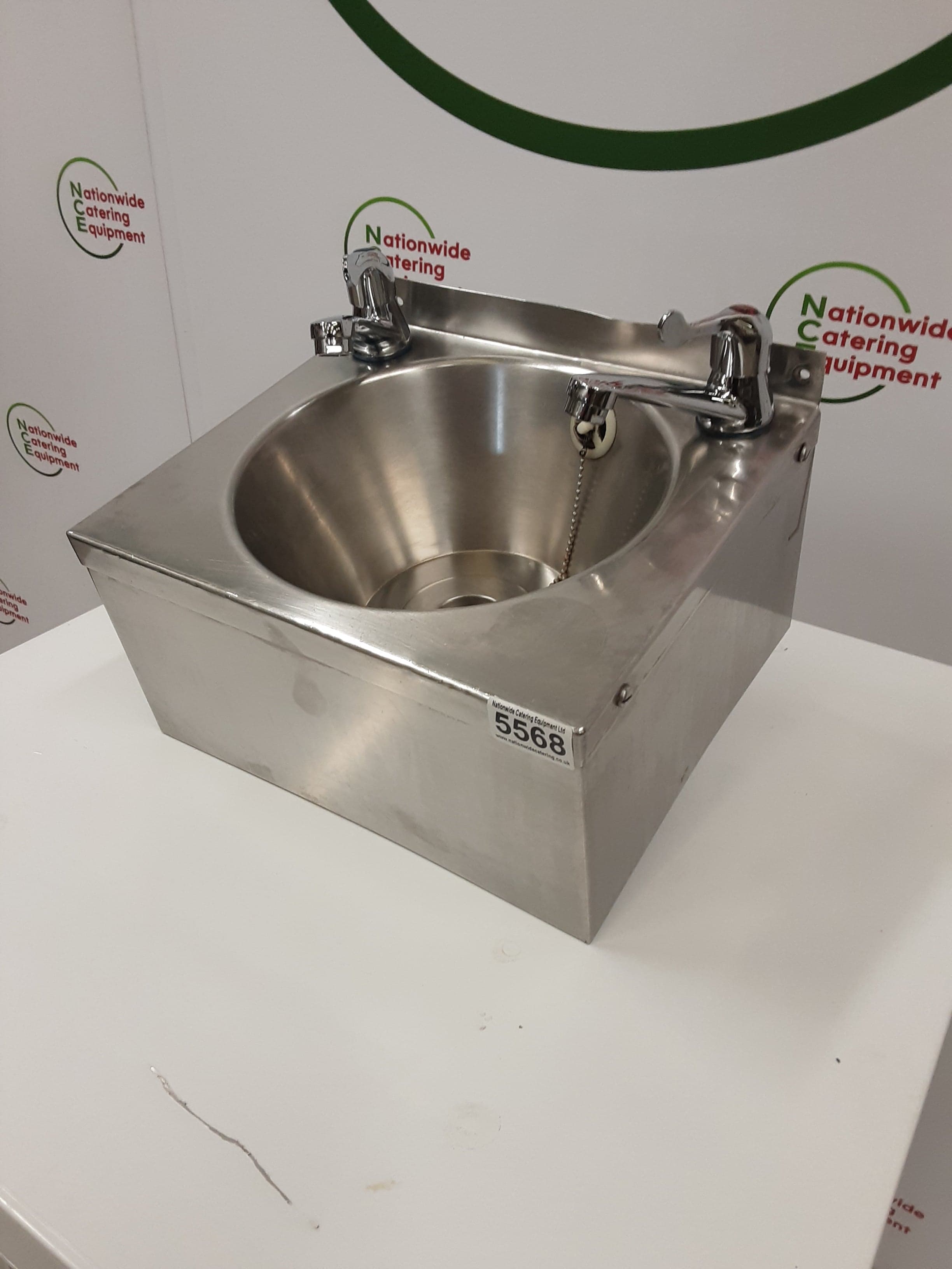 Stainless Steel Wash Hand Basin With New Lever Taps (NCE5568) — image 3
