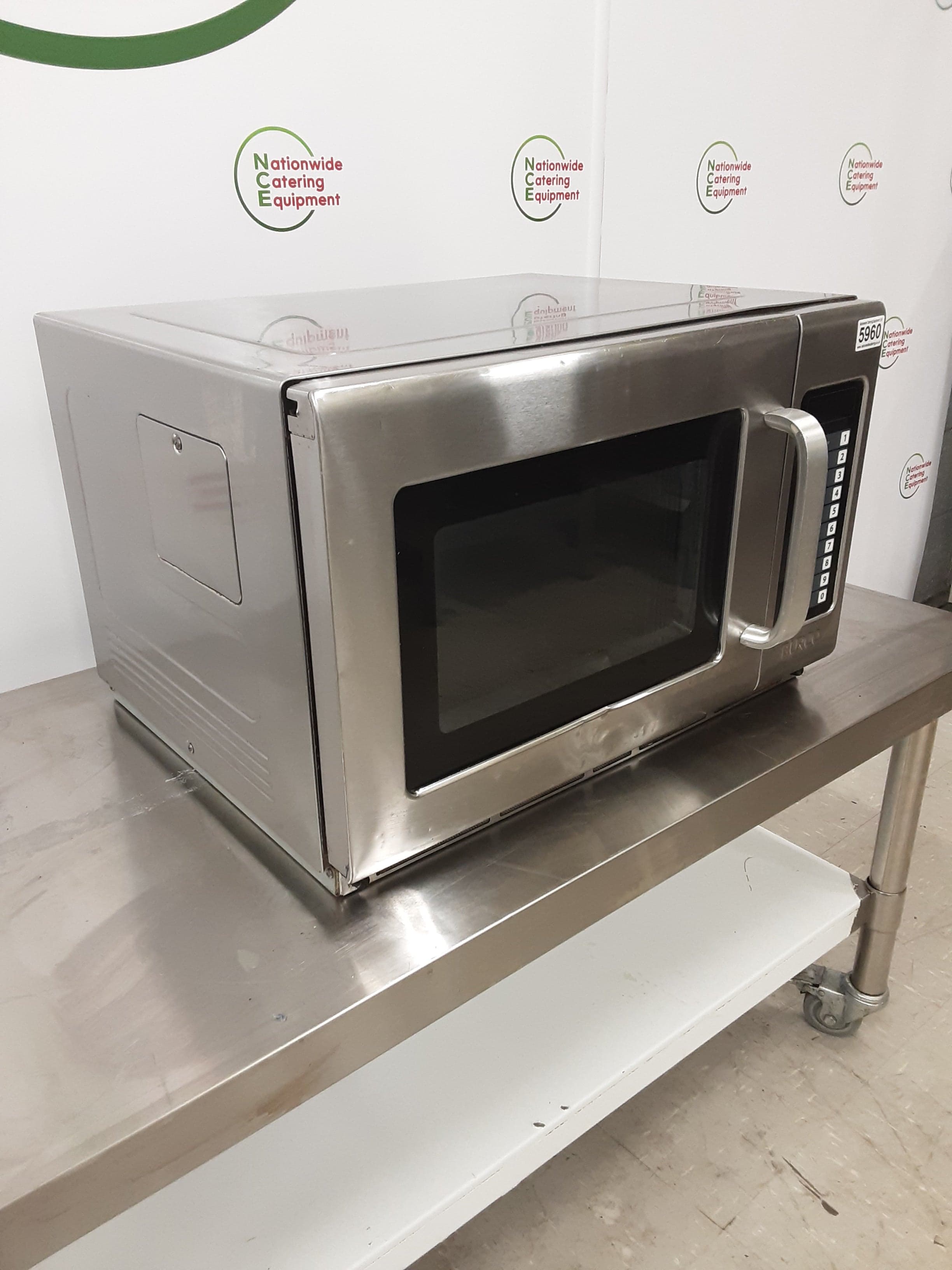 Burco 1800w Microwave, Model-GTMW02 (NCE5960) — image 2