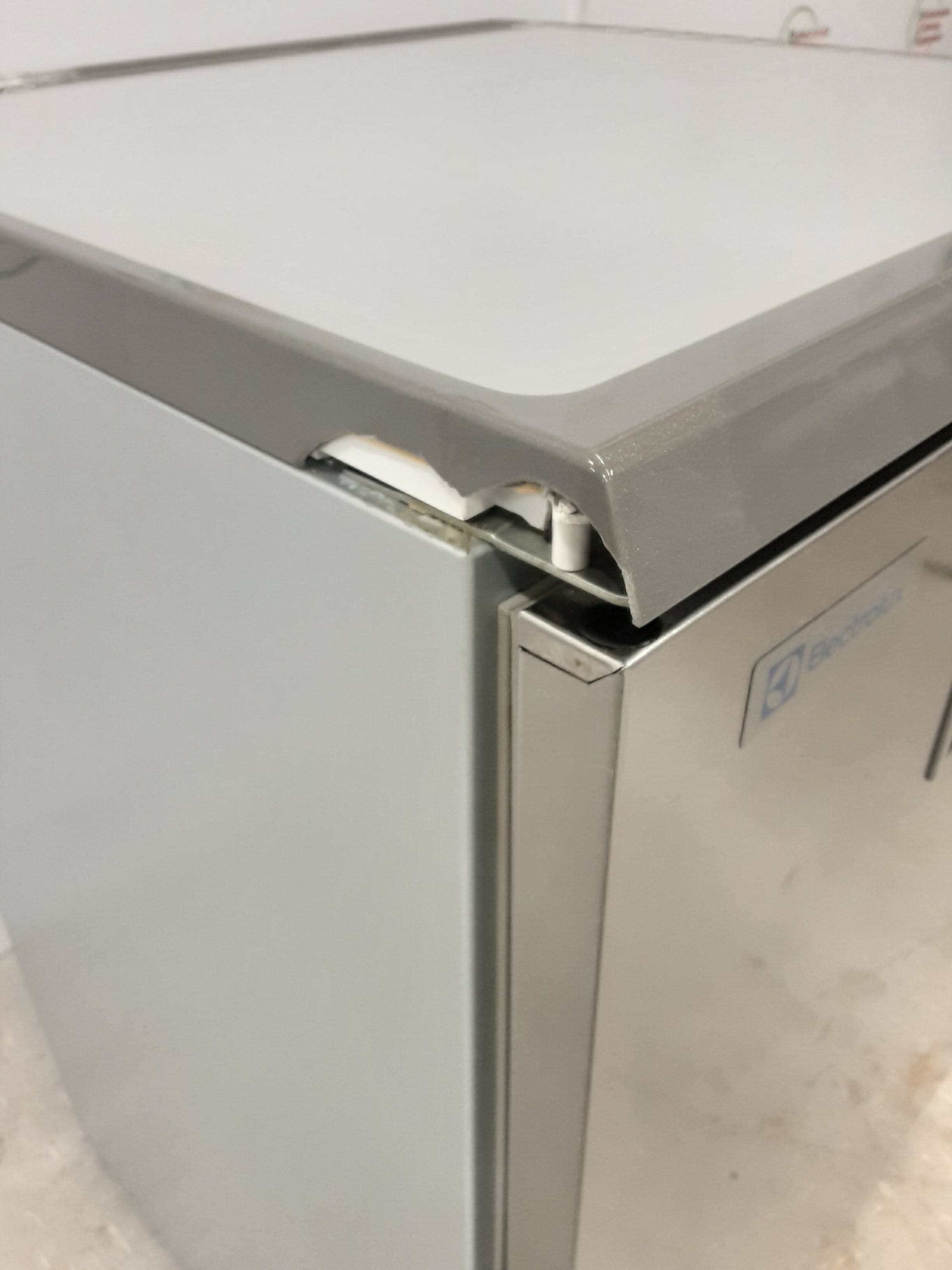 Clearance-Electrolux Undercounter Fridge, Clearance Item, Model-RUCR16  (NCE6097) — image 5