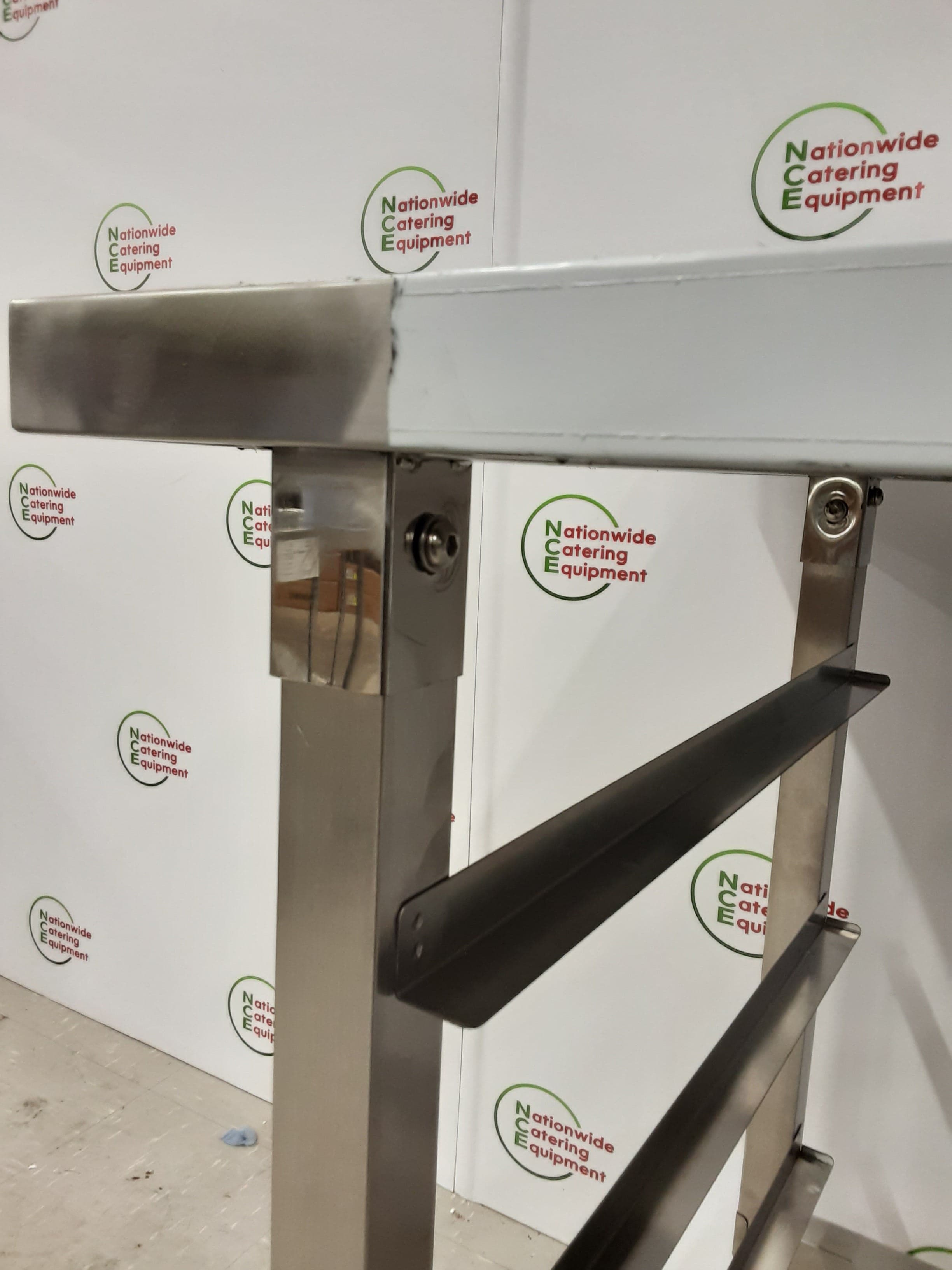 Stainless Steel Dishwasher Exit Table (Machine to Right), With Racking Beneath(NCE6125) — image 5