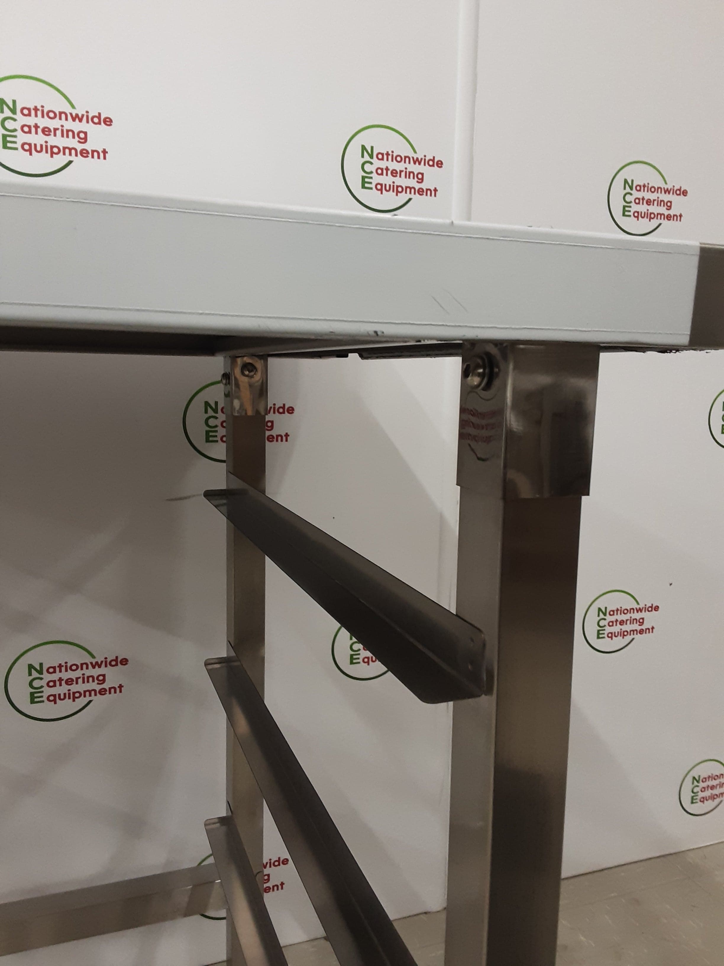 Stainless Steel Dishwasher Exit Table (Machine to Right), With Racking Beneath(NCE6125) — image 6