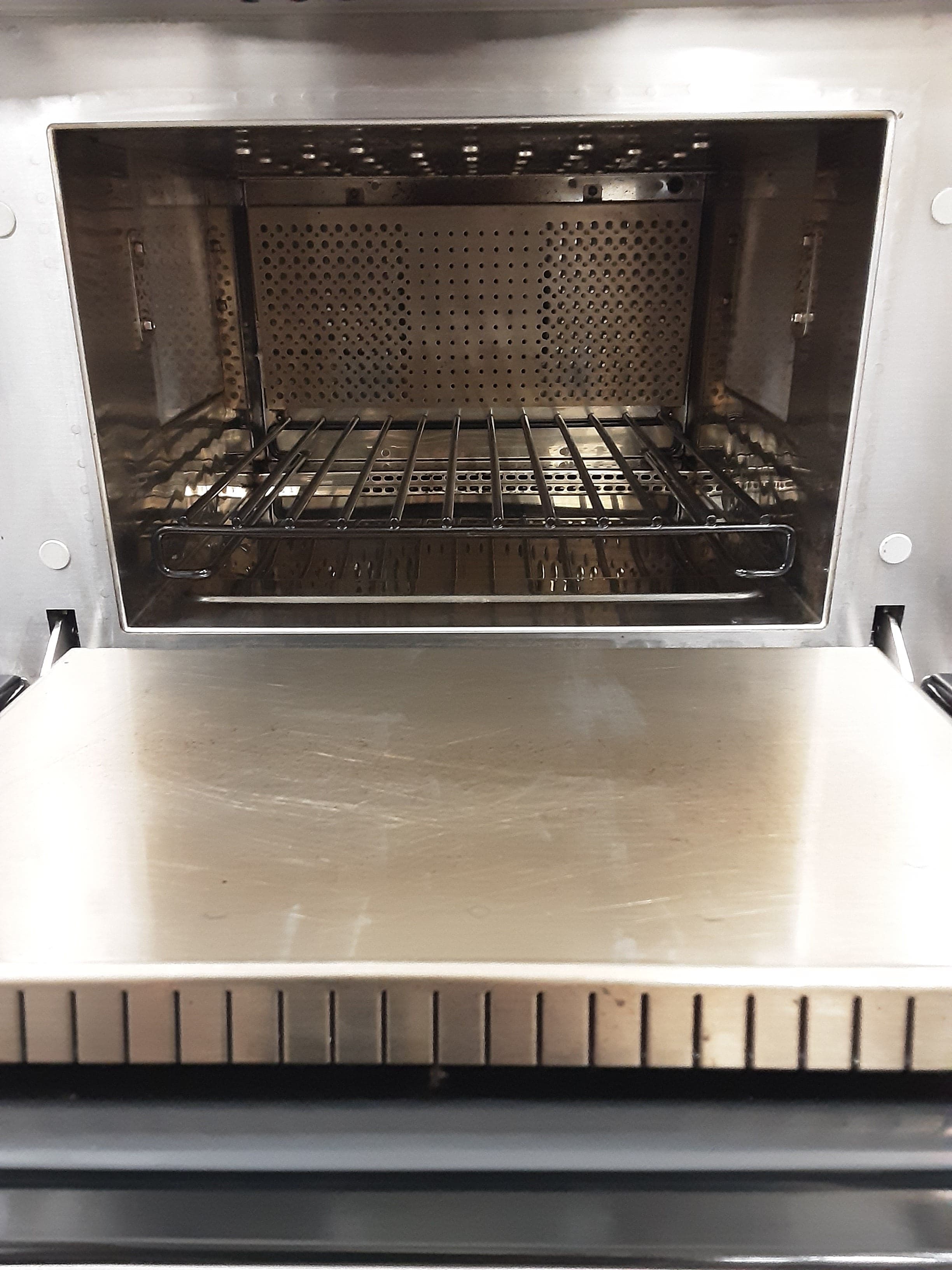 Merrychef E4S High Speed Oven, 32amp 3phase (NCE6132) — image 6