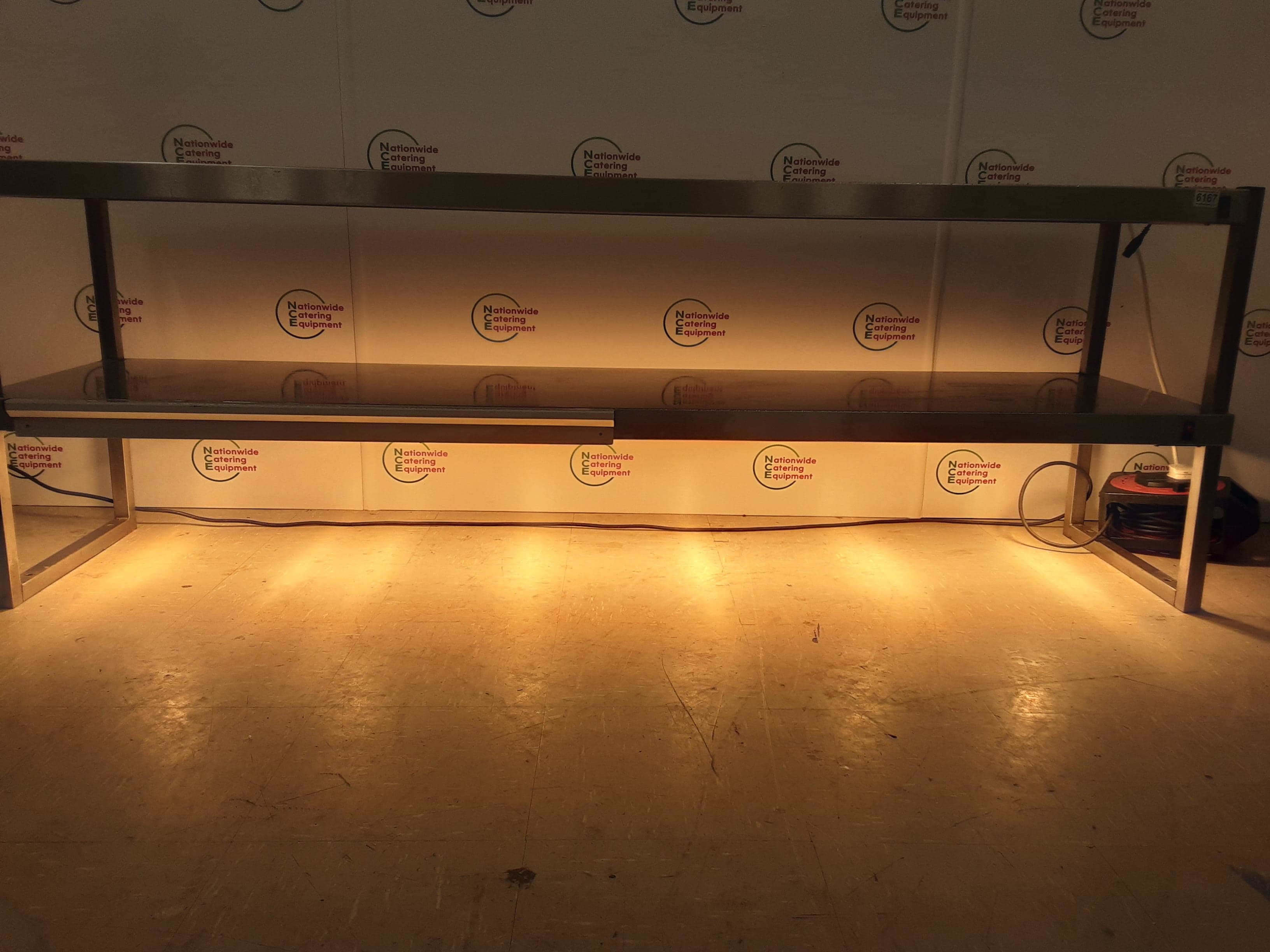 Stainless Steel Tabletop Two Tier (Bottom Tier Heated) Gantry, 199cm (NCE6167) — image 4
