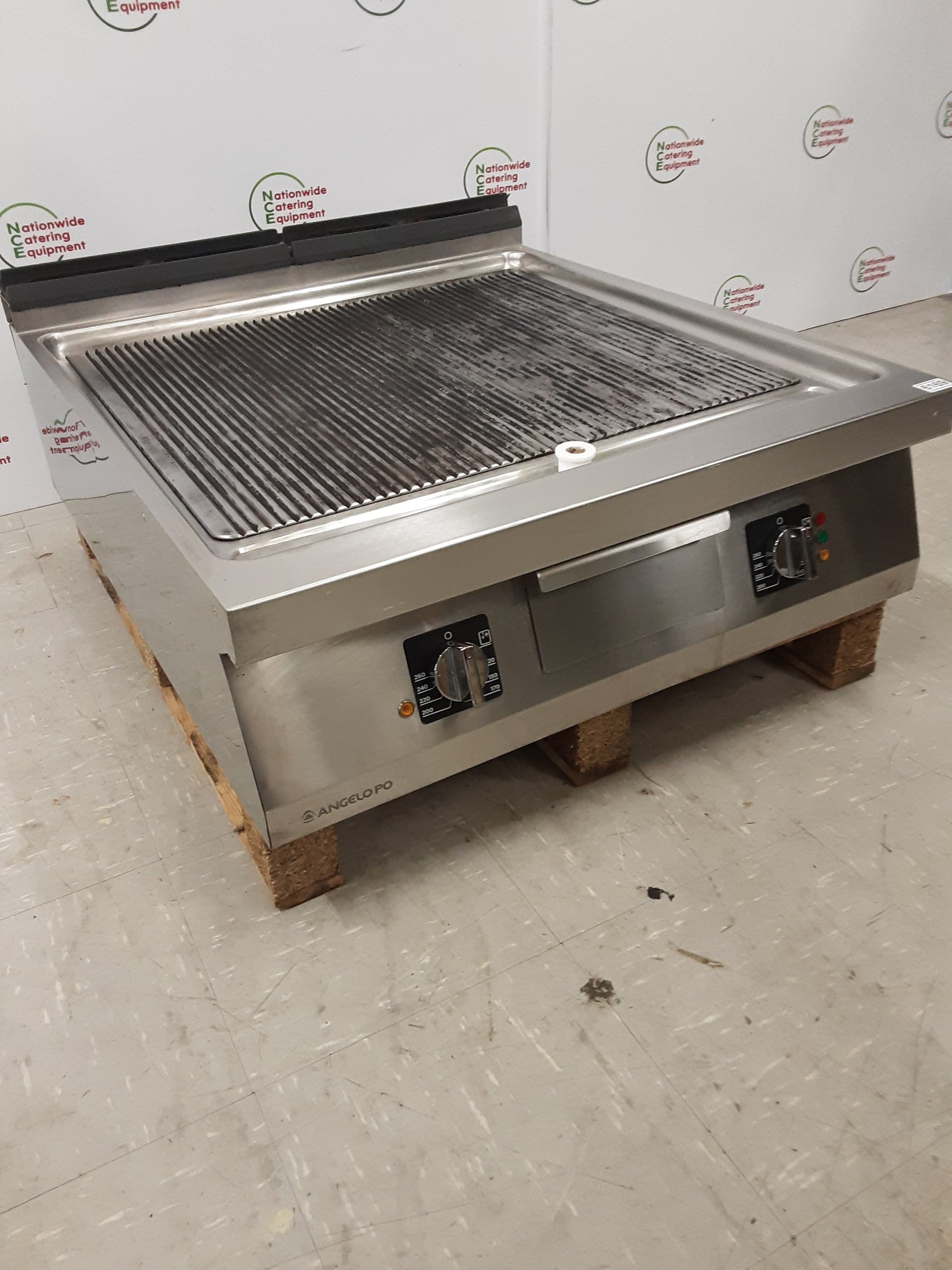 Angelo Po Electric (3ph) Tabletop 80cm Ribbed Griddle, Model-1NOFT2E-ZMMO (NCE6169) — image 4