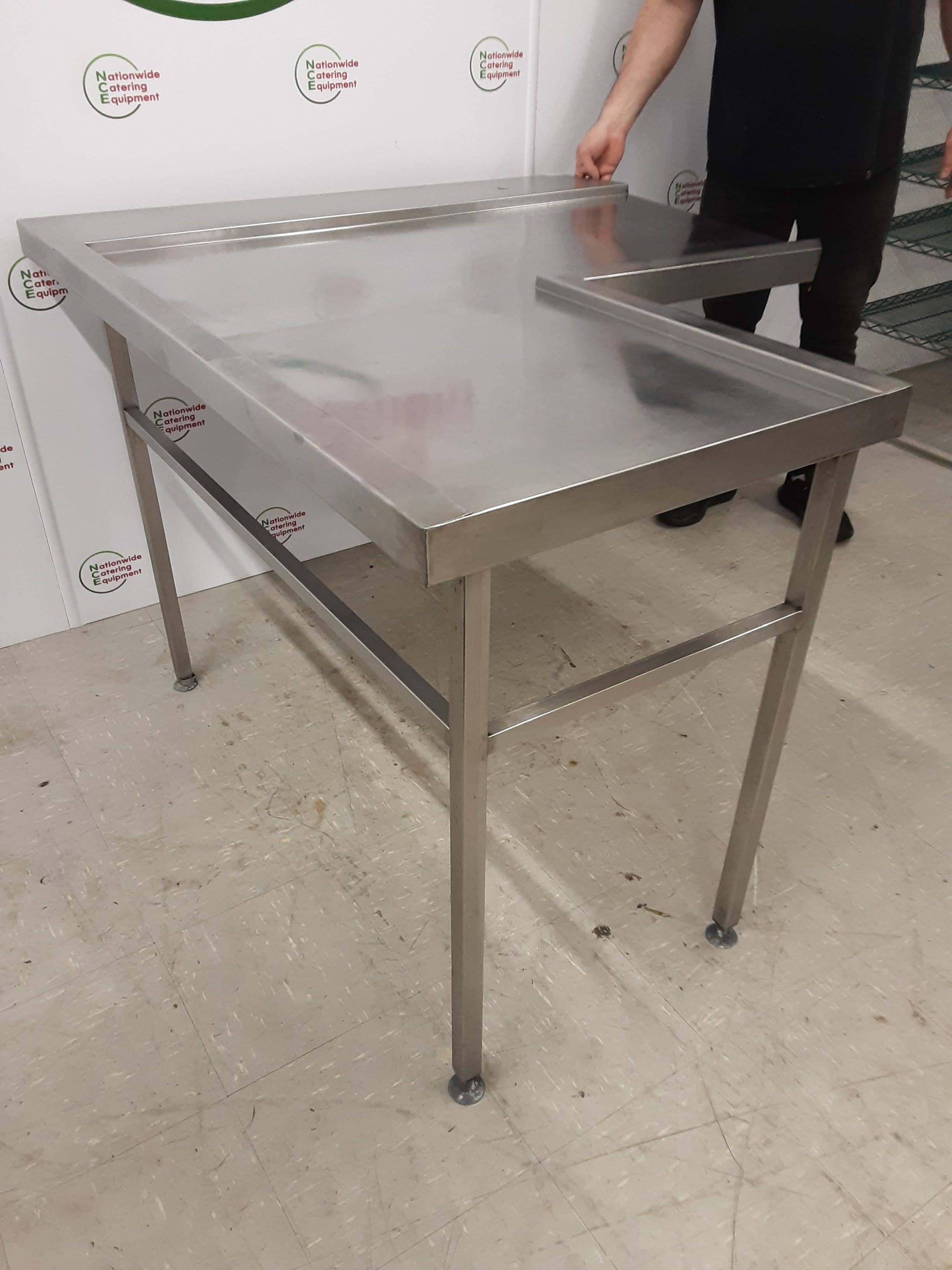 Stainless Steel L-Shaped Corner Dishwasher Exit Table (NCE6186) — image 3