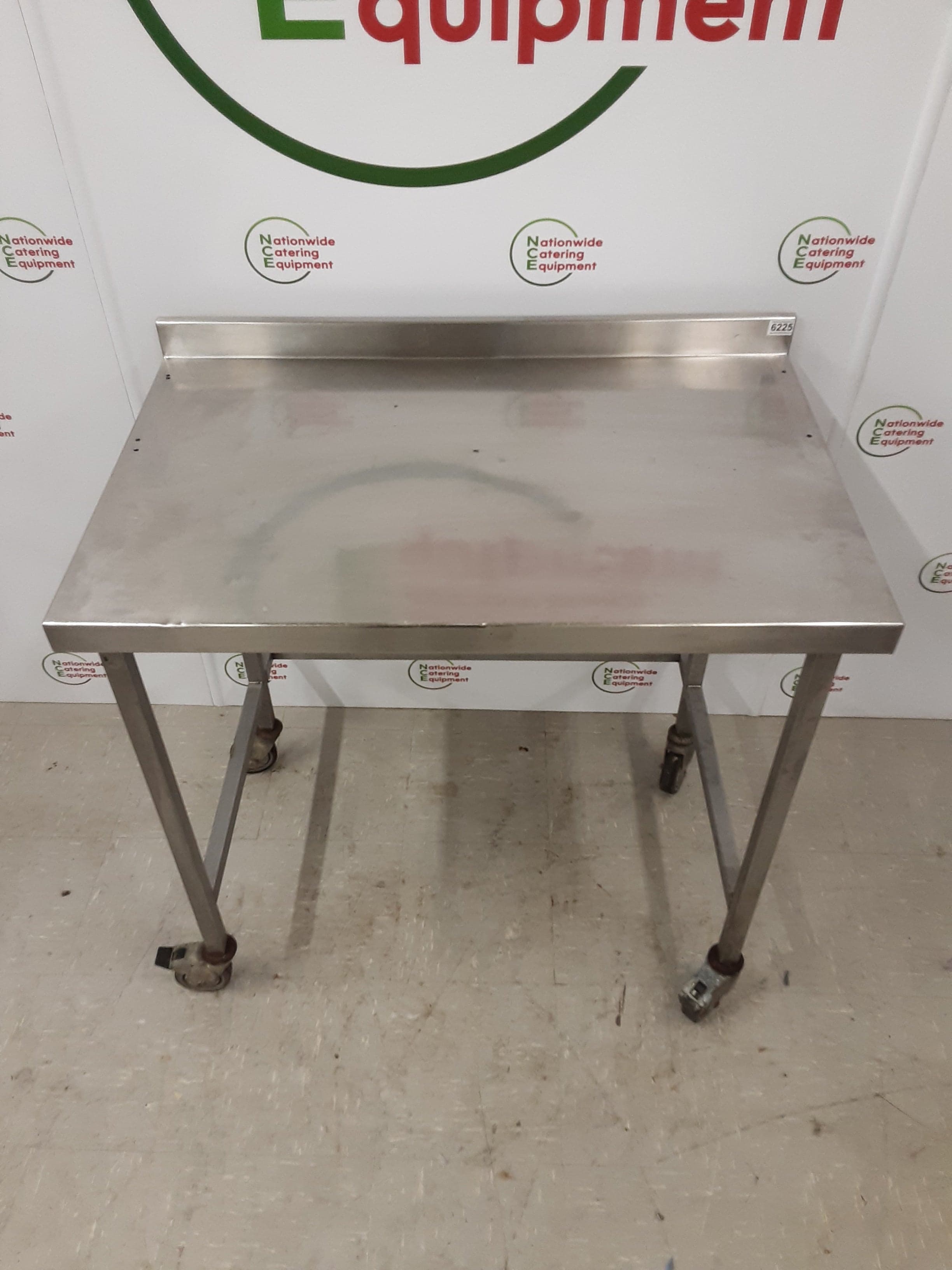 Stainless Steel Table On Wheels With Appliance Space 100x65 (NCE6225) — image 2