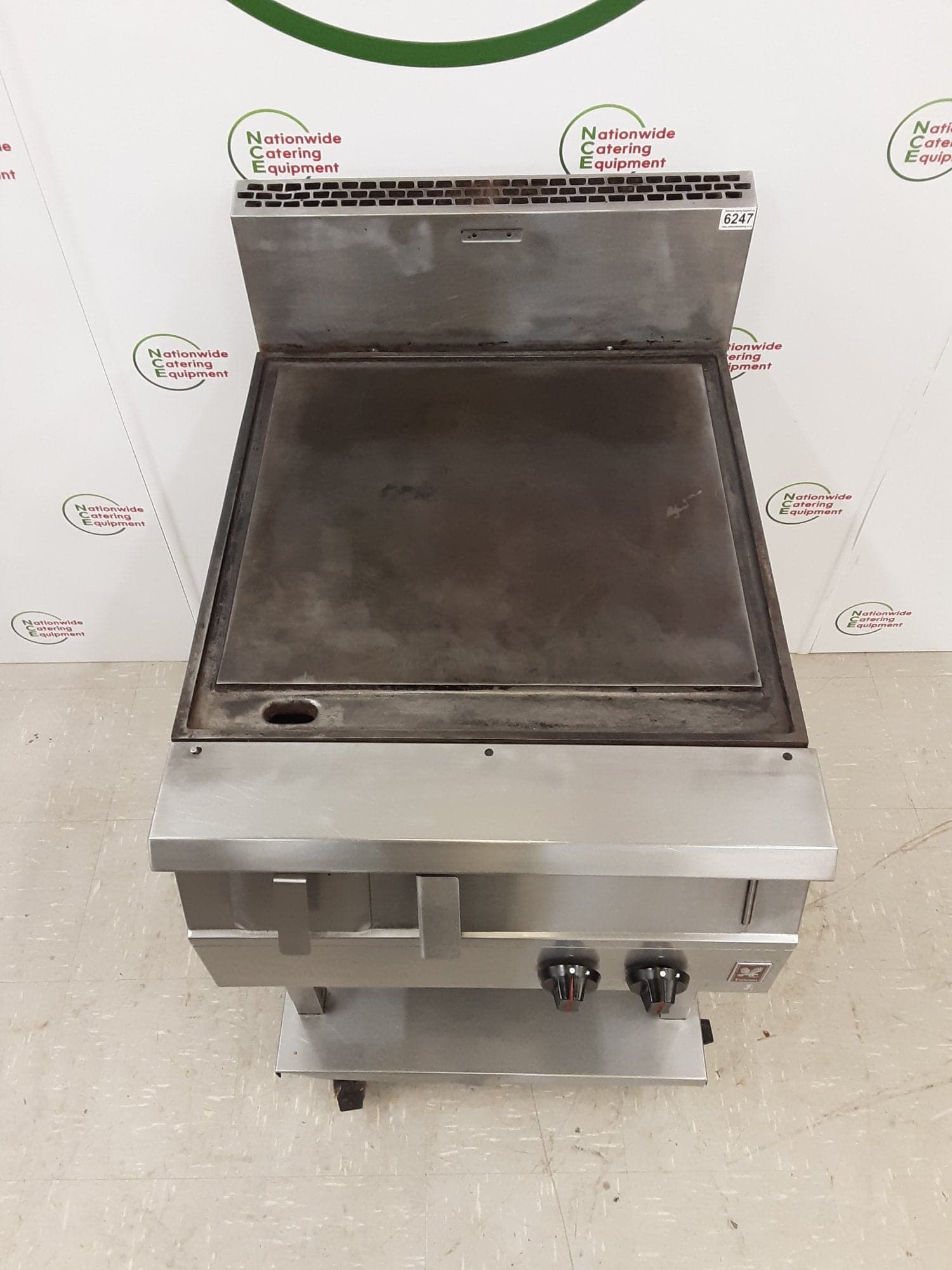 Falcon Griddle LPG On Stand, Model- G2641 — image 2