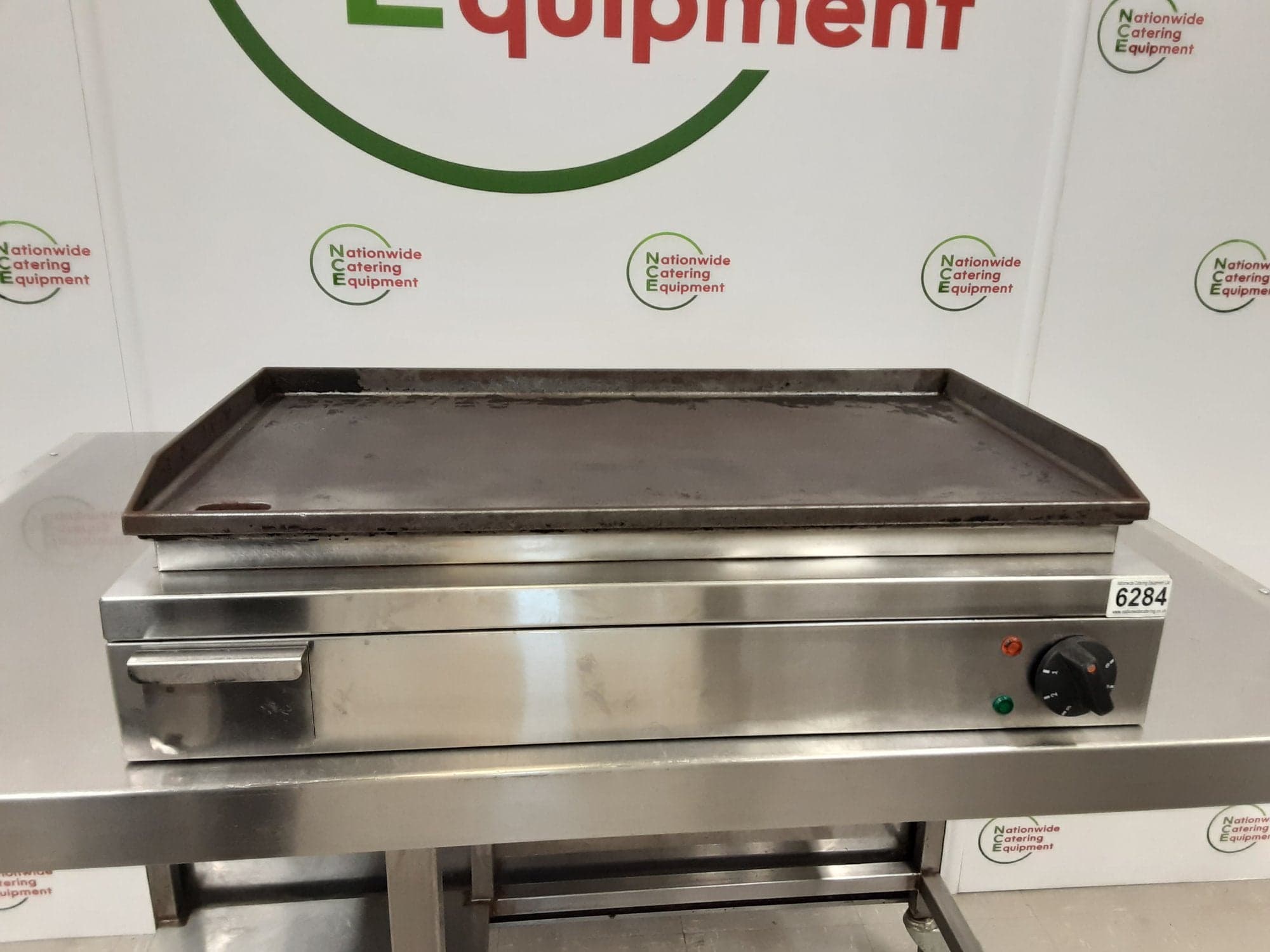 Lincat Tabletop Electric Griddle - 13Amp (NCE6284)