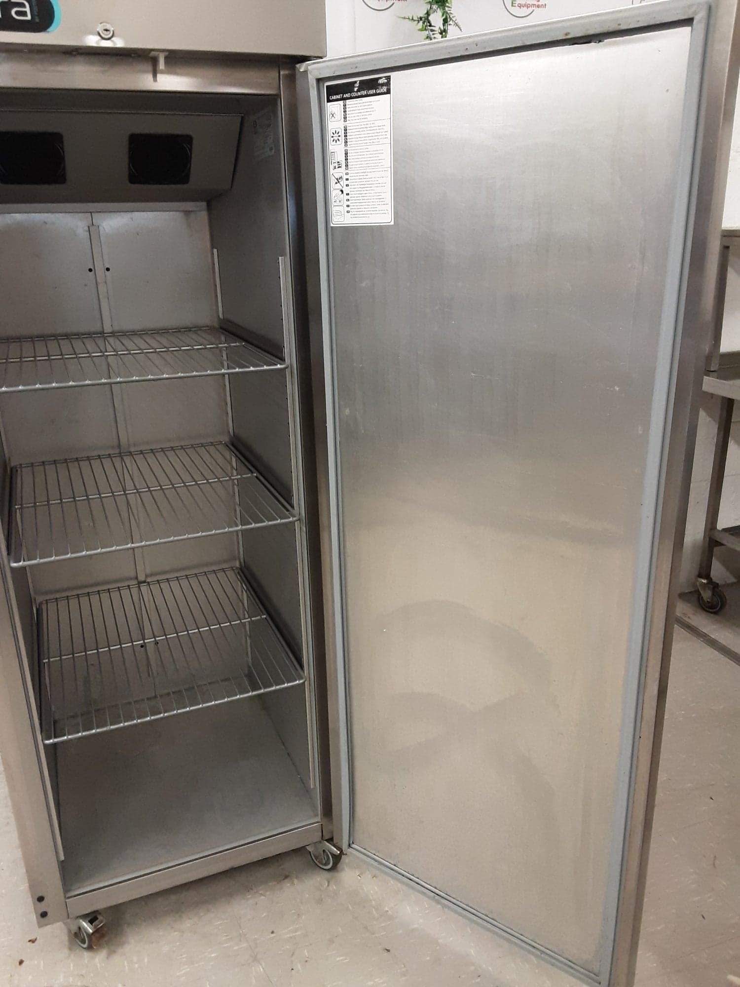 Foster Xtra Single Upright Fridge, Model- XR600H — image 5