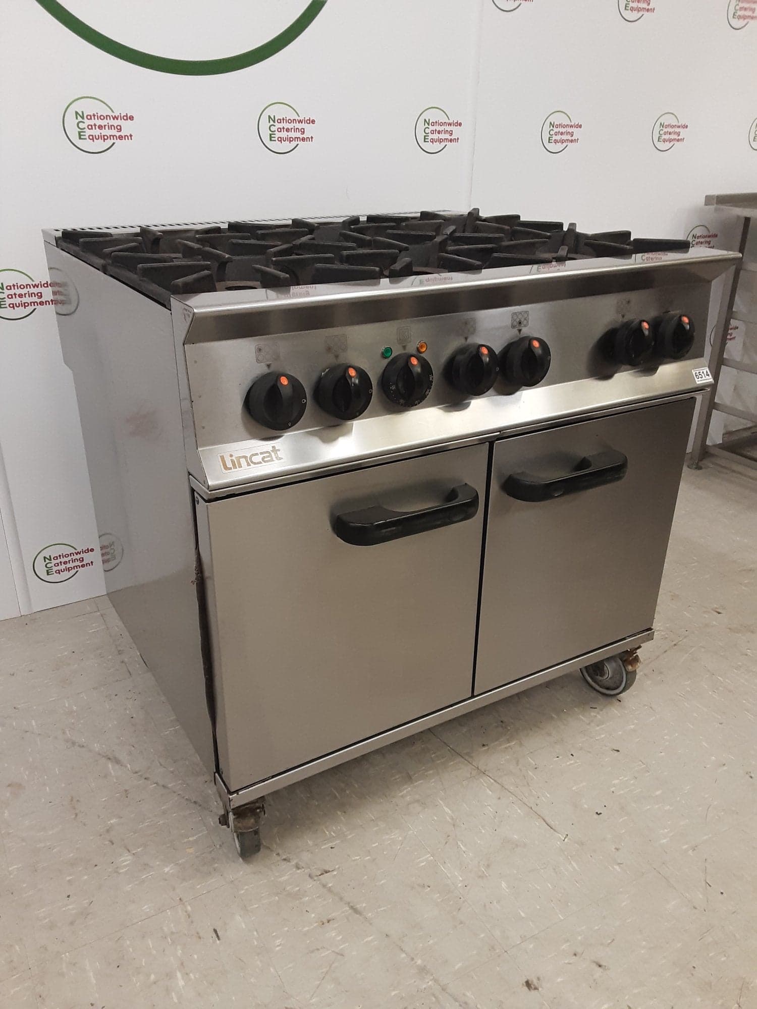 Lincat Opus Duel Fuel Natural Gas Six Burner Stove & Electric Convection Oven, Model- OD8007 — image 2