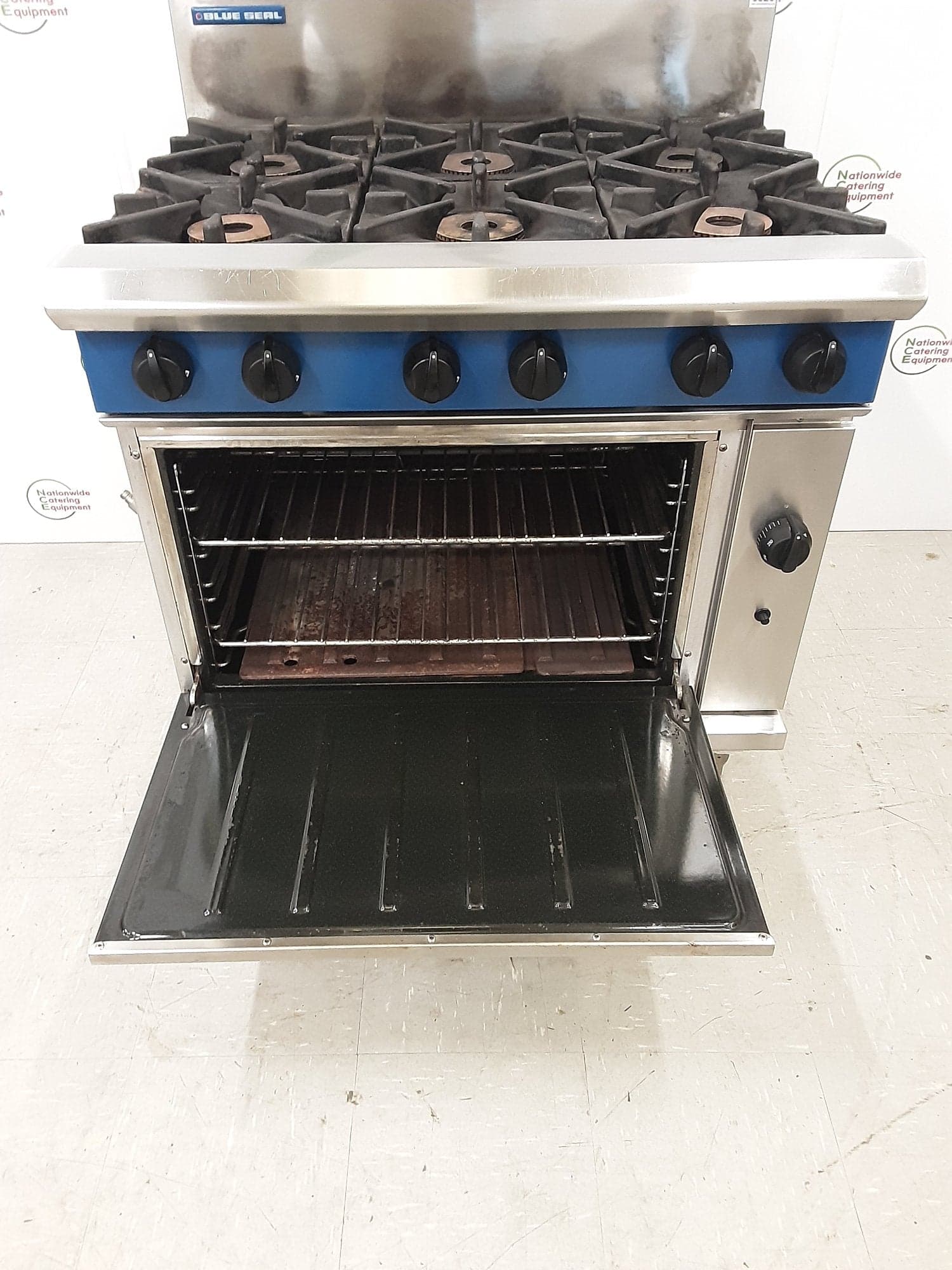 Blueseal Six Burner Stove & Oven, Natural Gas, Model- G506 — image 5