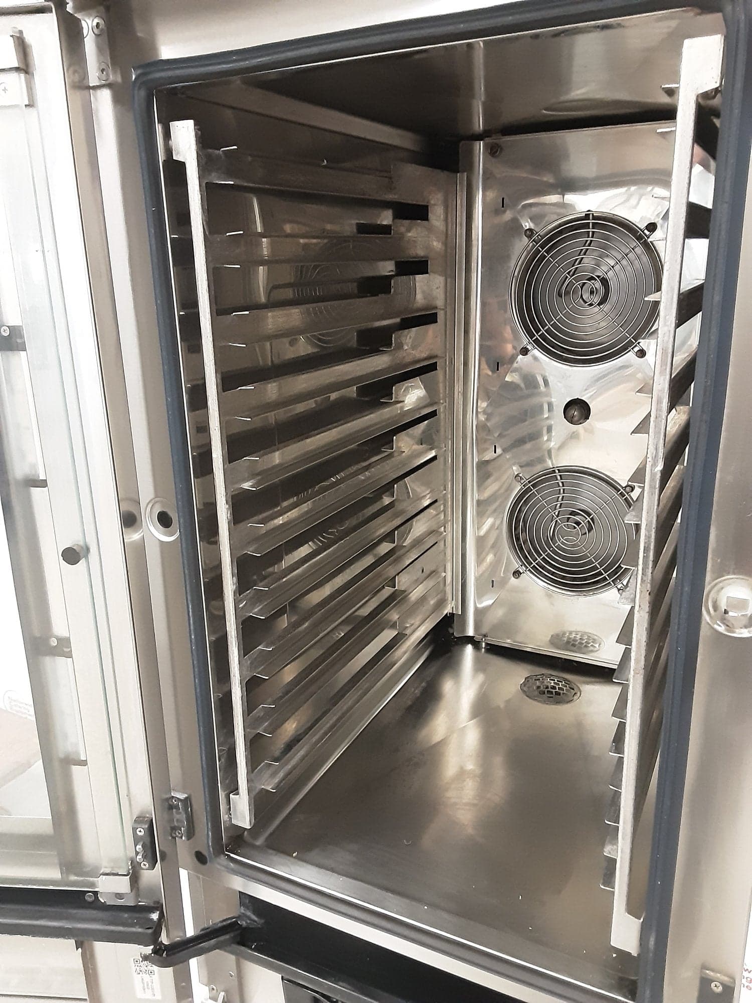 Lainox Compact Combi Oven. Model- LX TYP COES101 on Stand — image 7