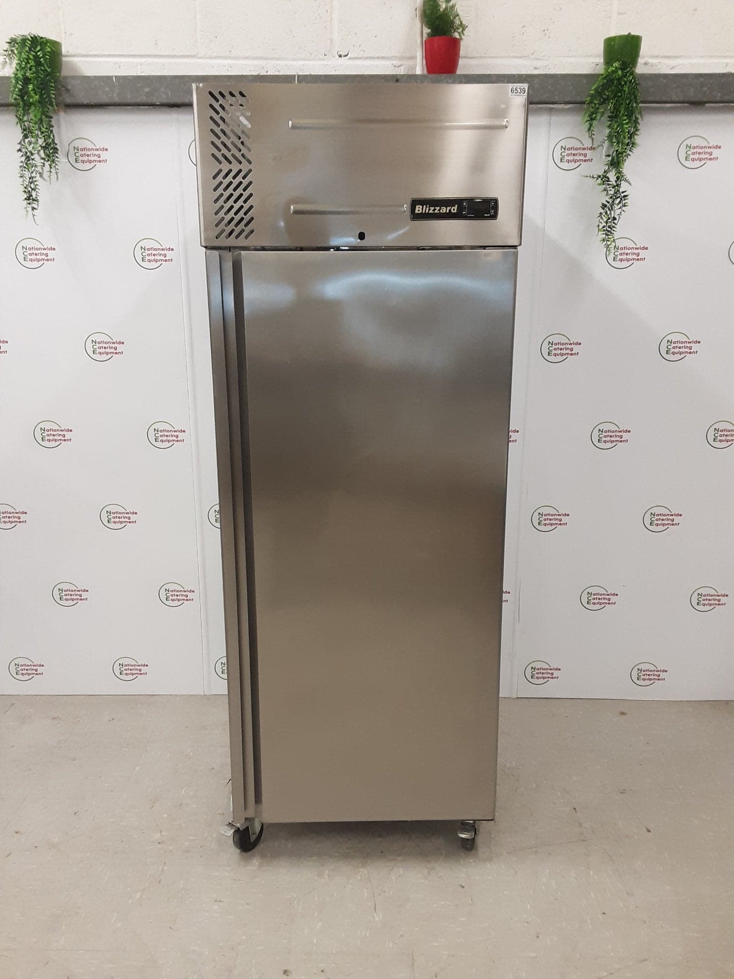 Blizzard Single Upright Freezer, Model- LB1SS