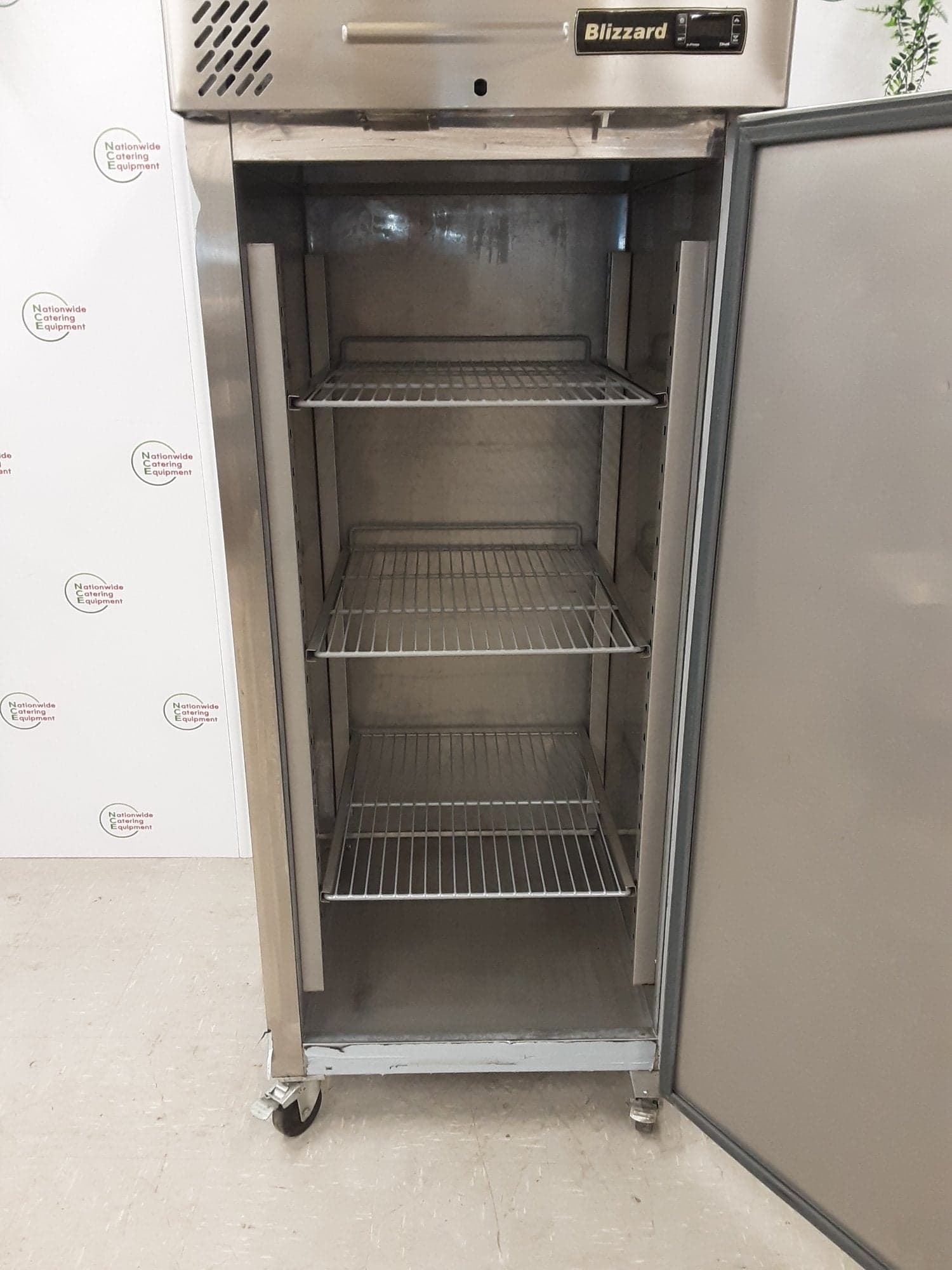 Blizzard Single Upright Freezer, Model- LB1SS — image 4