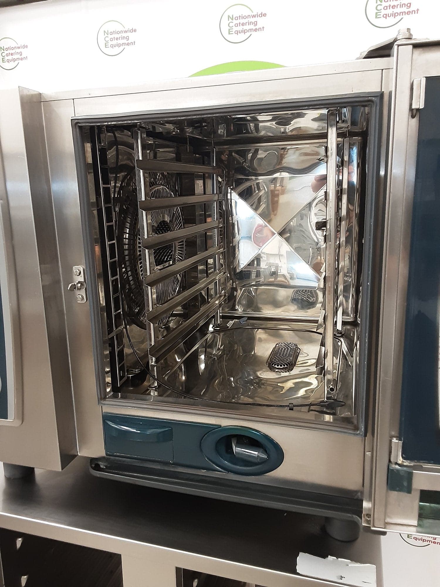 Rational Six Grid 5 Senses, White Efficiency, SCC Electric Combi Oven On Stand, 3ph/32amp — image 6
