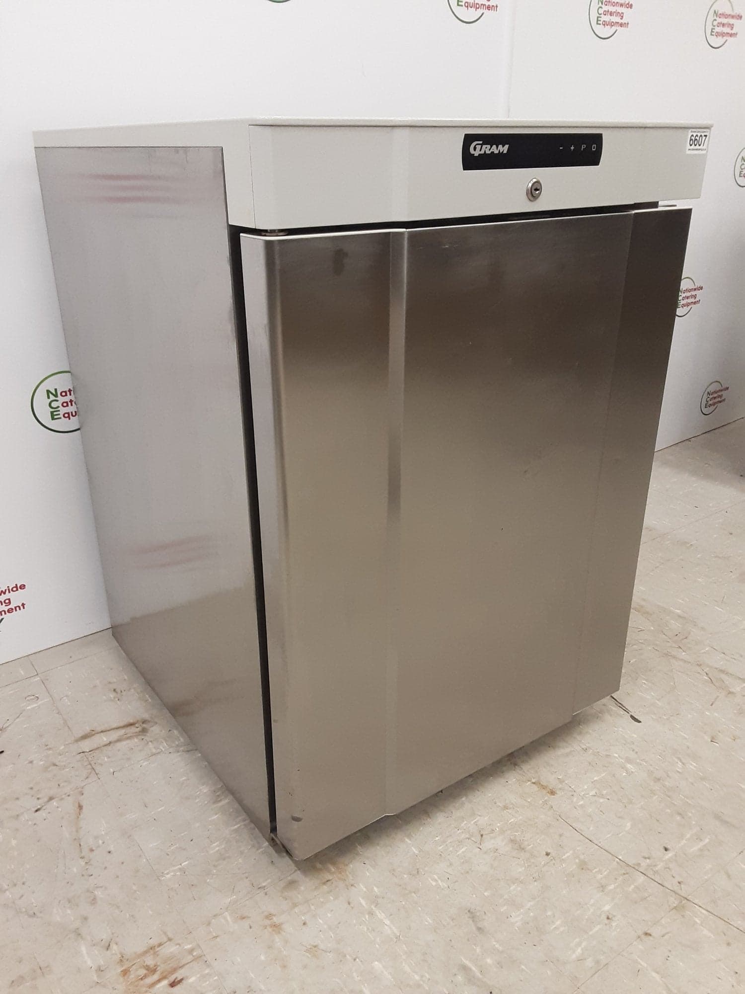 Gram Undercounter Fridge, 125L Capacity, Model- K210 — image 3