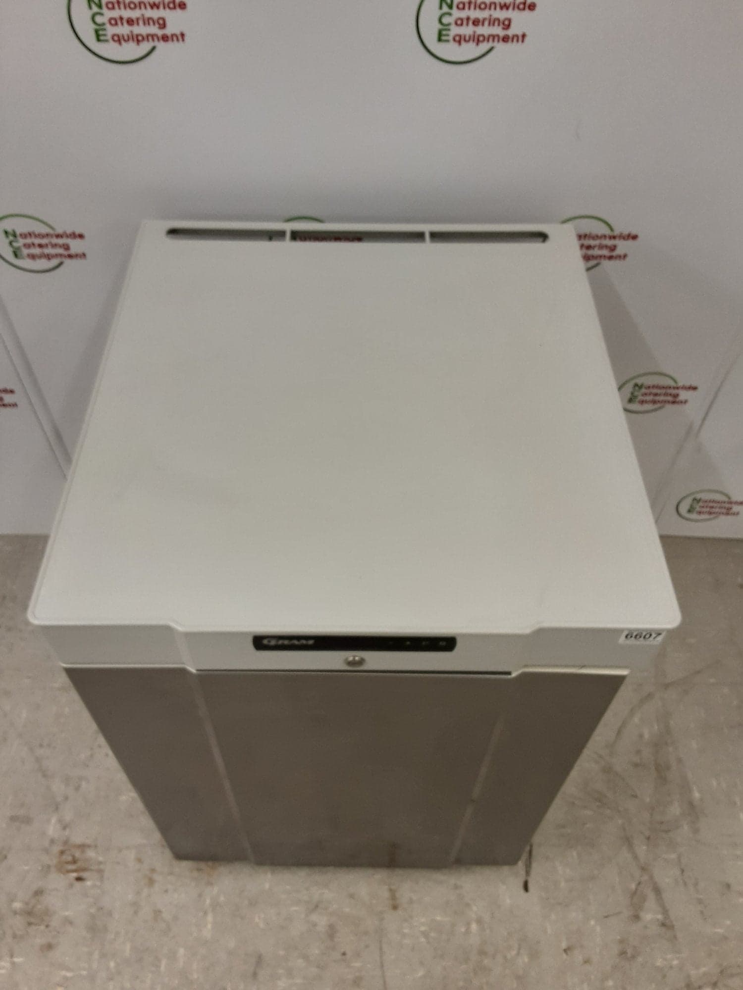 Gram Undercounter Fridge, 125L Capacity, Model- K210 — image 4