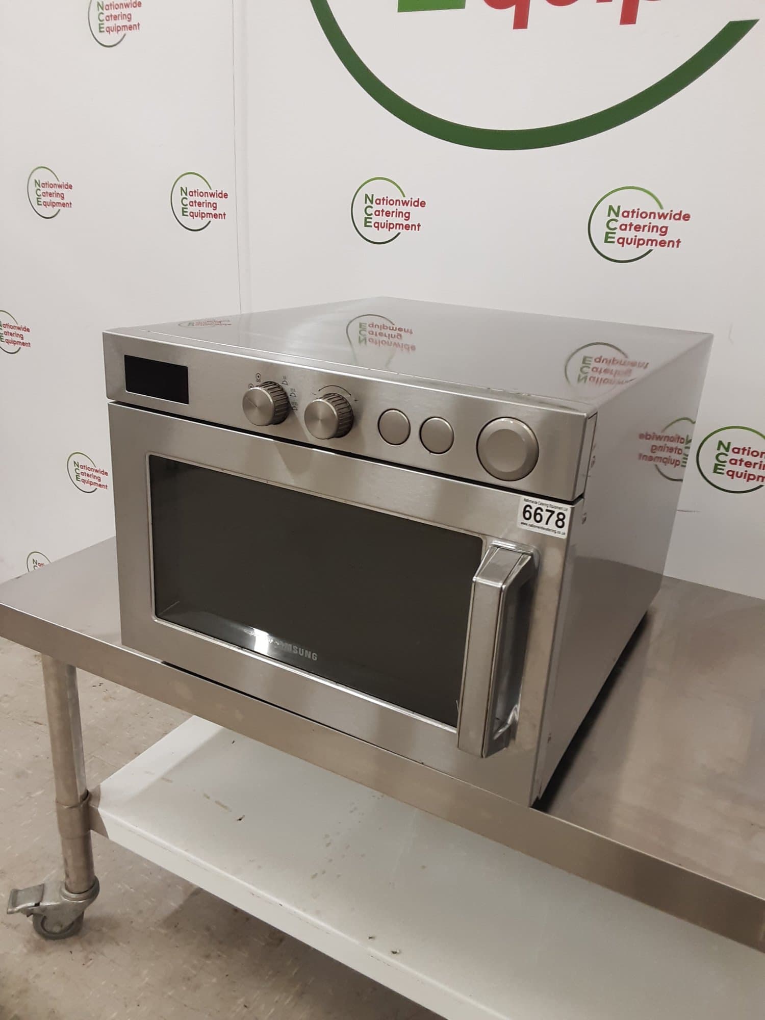 Samsung Analogue 1850w Microwave, Model-MJ26A6091AT — image 1