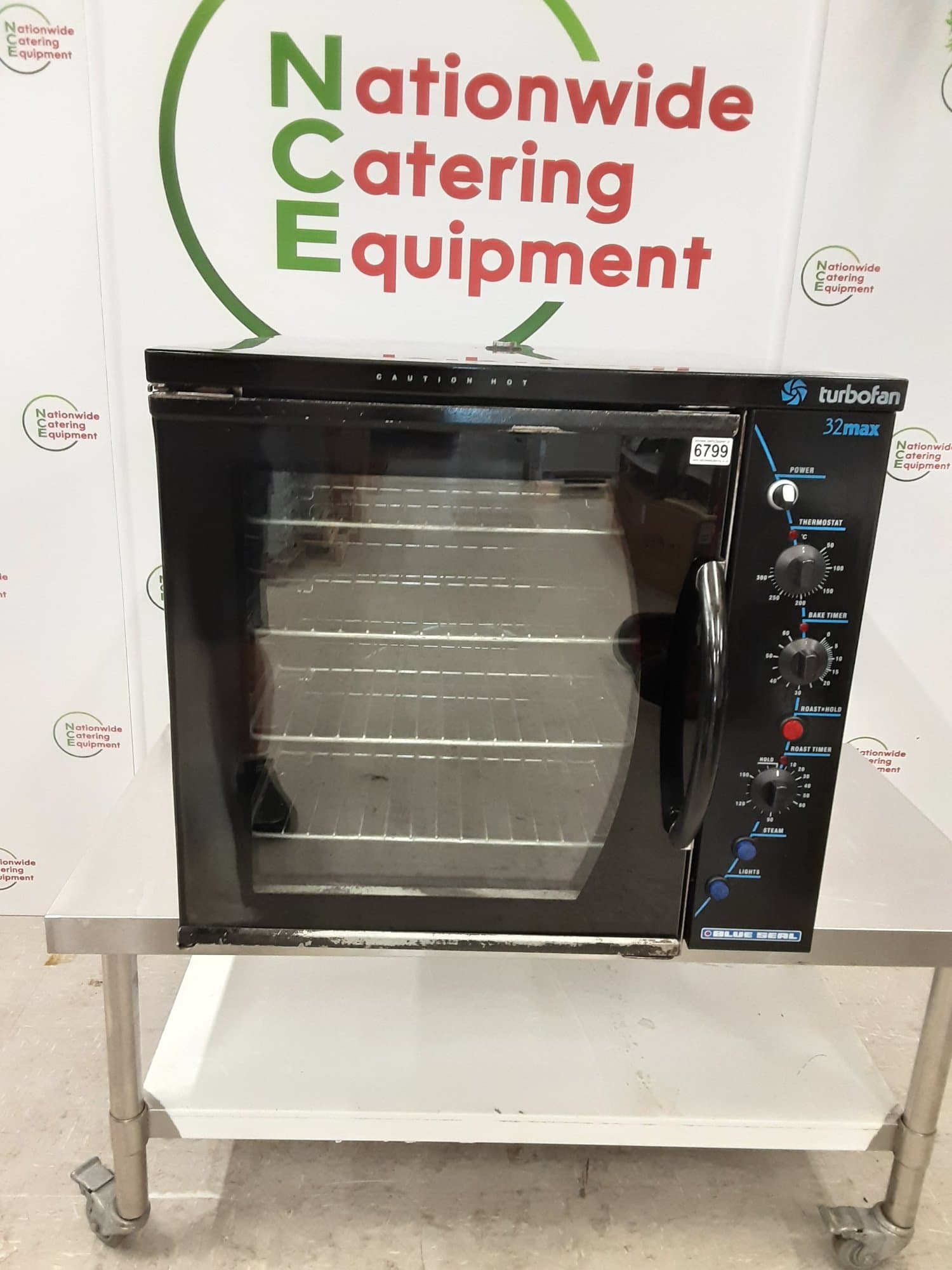 Blue Seal Tabletop Turbofan Convection Oven, 32amp Single Phase, Model-32MAX — image 1