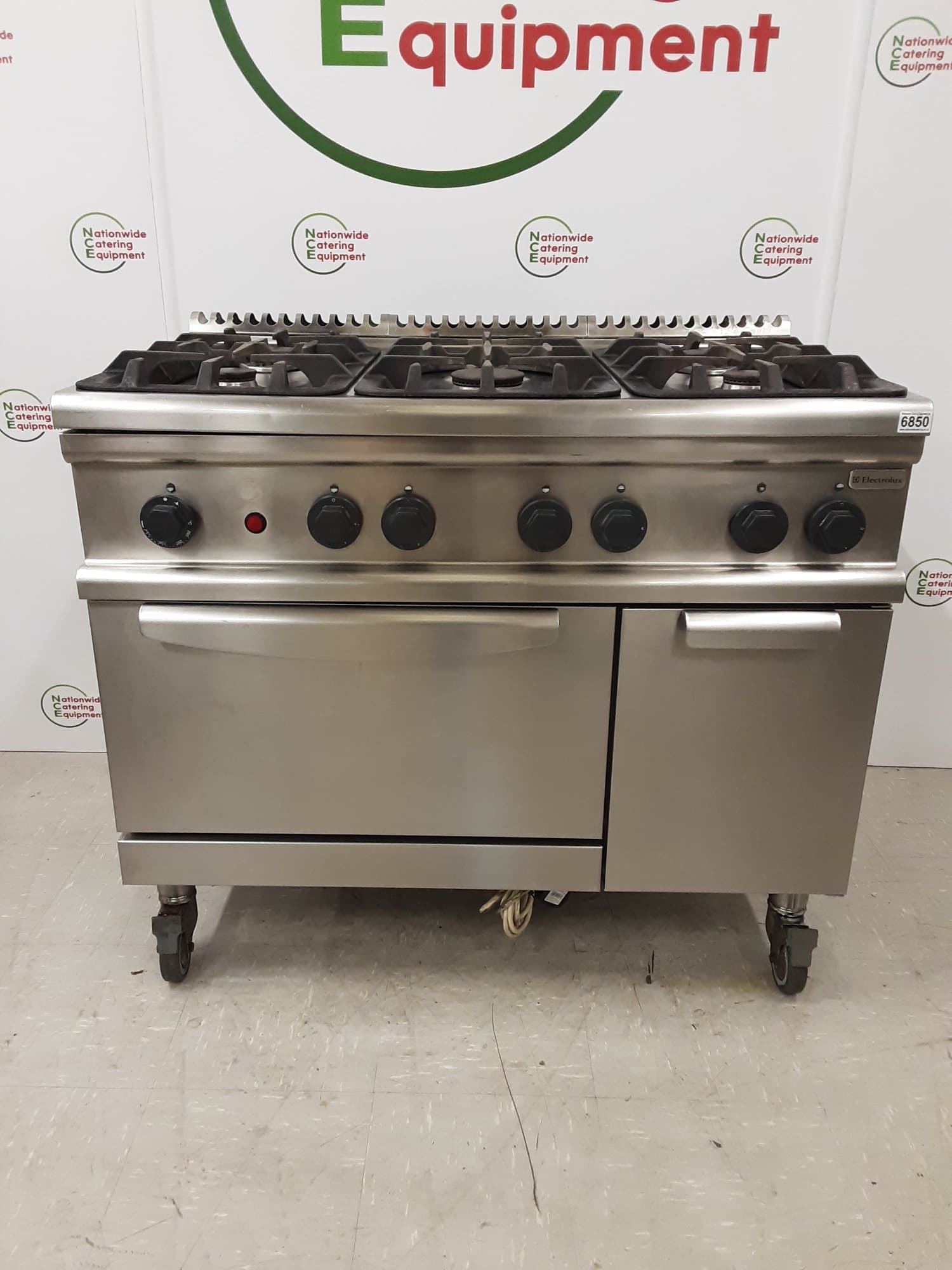 Electrolux Six Burner Stove & Oven, Natural Gas — image 1